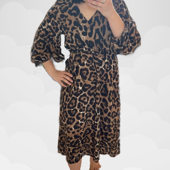 Leopard Print Cuffed Sleeve Cinched Waist Midi Dress - Picture 4 of 4